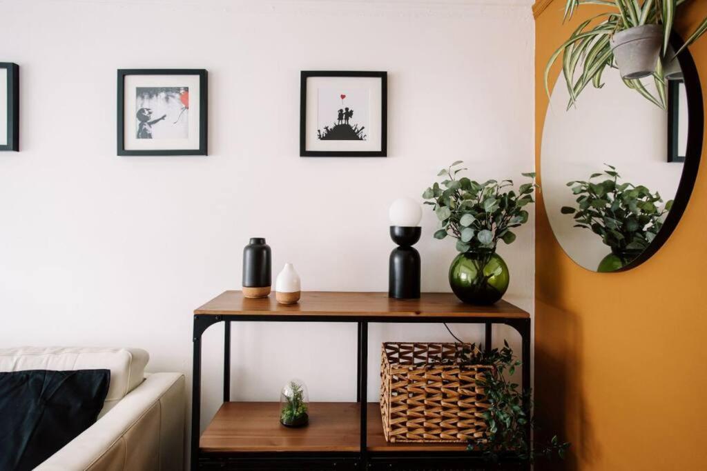Modern & Stylish Home In The Heart Of بلفاست المظهر الخارجي الصورة